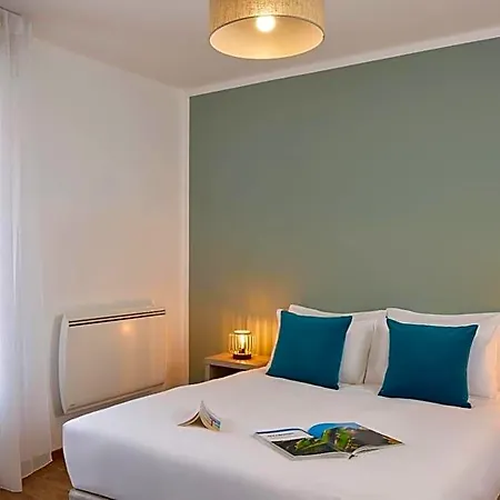 Quality Aparthotel Valenciennes Hotel Valenciennes